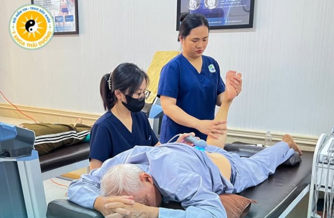 Vật lý tVật lý trị liệu sau đột quỵ giúp phục hồi vận độngrị liệu sau đột quỵ giúp phục hồi vận động