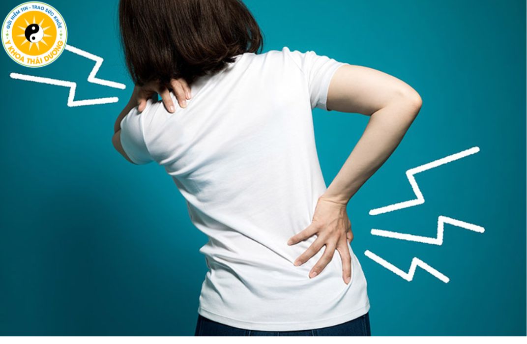 Đau lưng cấp tính: Cách xử lý đúng để tránh biến chứng lâu dài