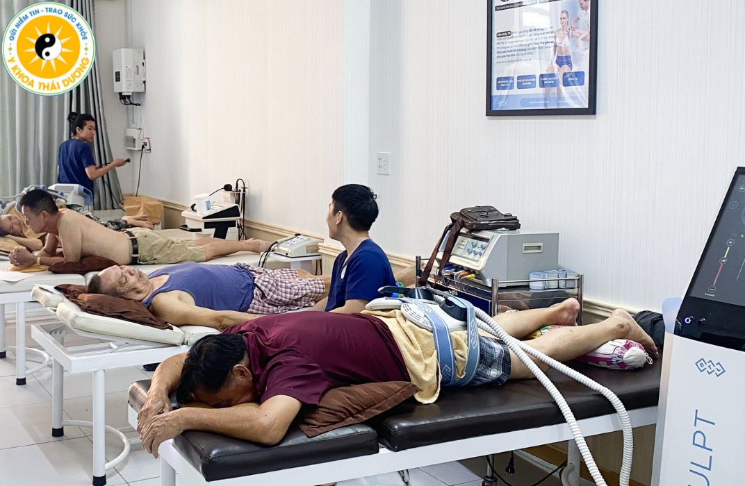 Châm cứu điều trị đau nhức xương khớp có hiệu quả không?