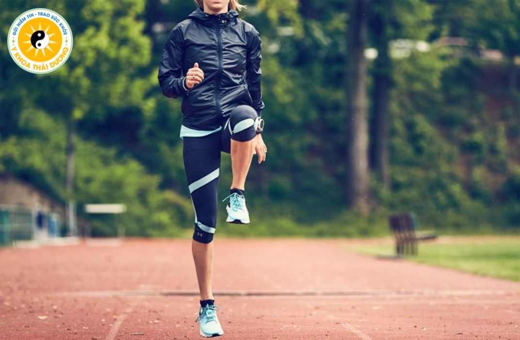 Phòng ngừa chấn thương thể thao: Hướng dẫn từ chuyên gia phục hồi chức năng