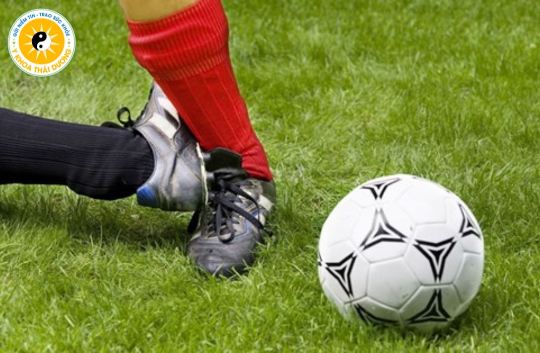 Phòng ngừa chấn thương thể thao: Hướng dẫn từ chuyên gia phục hồi chức năng