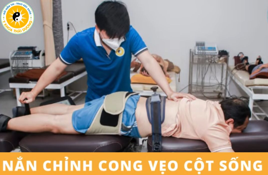 Bài tập vật lý trị liệu cải thiện vẹo cột sống ở trẻ hiệu quả
