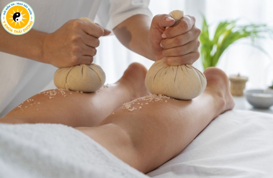 Tác dụng khi xoa bóp ấn huyệt và chườm ngải cứu